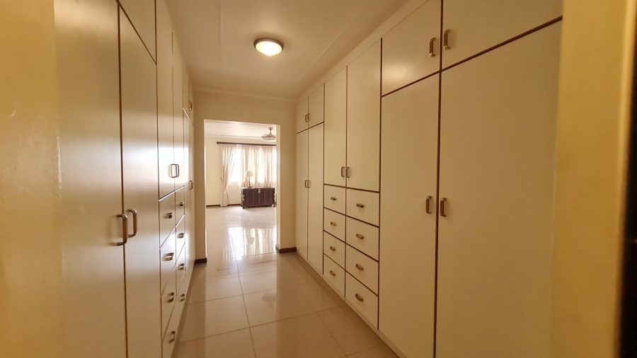 3 Bedroom Property for Sale in Dana Bay Western Cape